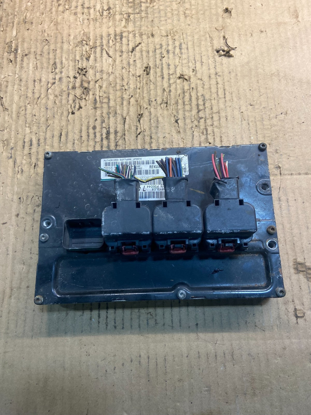 2005  2006 Jeep Grand Cherokee 3.7L ECU ECM Engine Control Module Y4287 DG0
