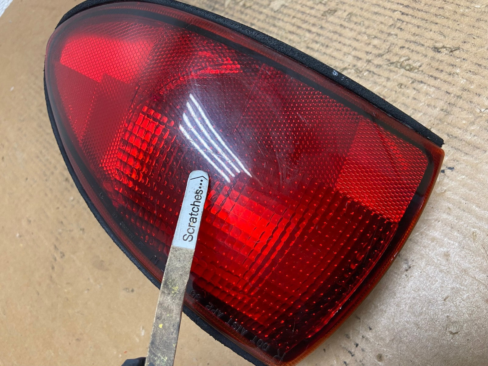 1997 1998 1999 Chevrolet Cavalier Right Passenger RH Tail Light AE1564 LK3