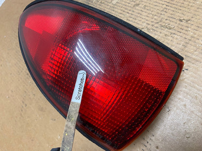 1997 1998 1999 Chevrolet Cavalier Right Passenger RH Tail Light AE1564 LK3