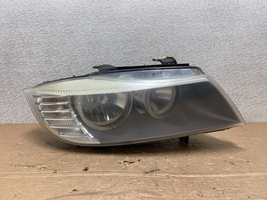 2009-2011 BMW 3 Series 328i 4/D Sedan Headlight Halogen Right Passenger AB48740