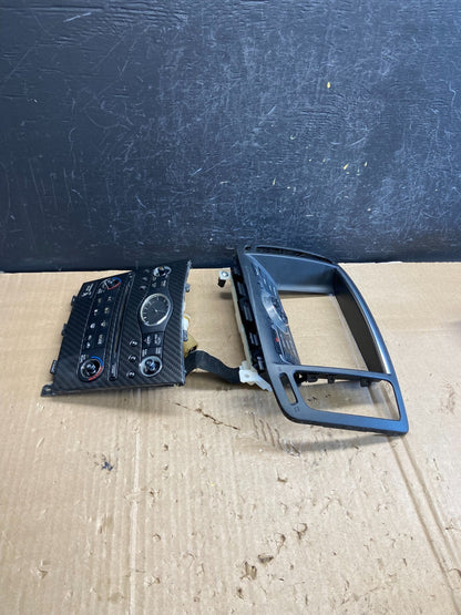 2010 to 2013 Infiniti G37 Radio Player Climate Control Panel Bezel AE1827 DG2