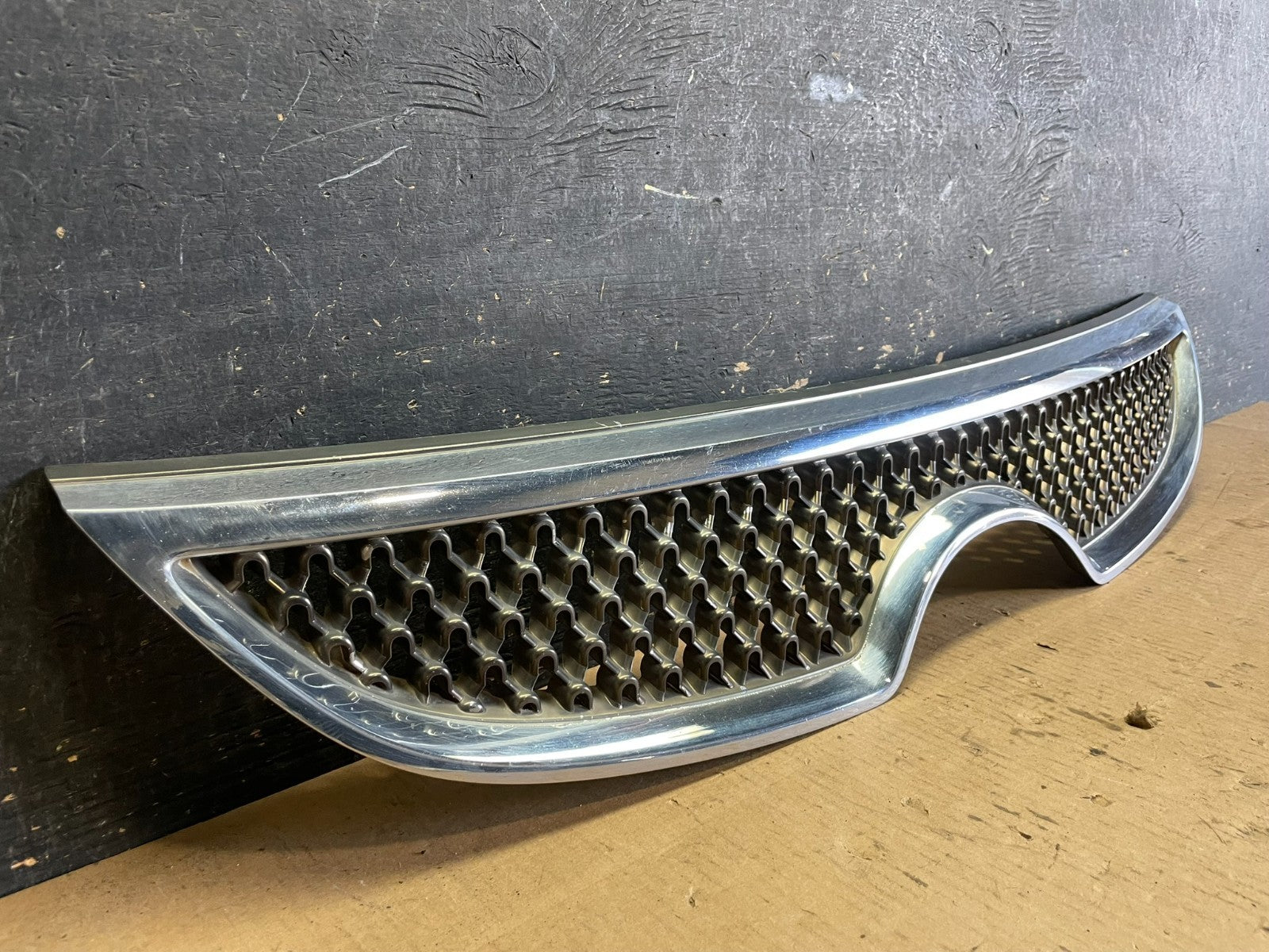 2007 to 2011 Hyundai Veracruz Chrome Grille Grill OEM AA5940 DG1