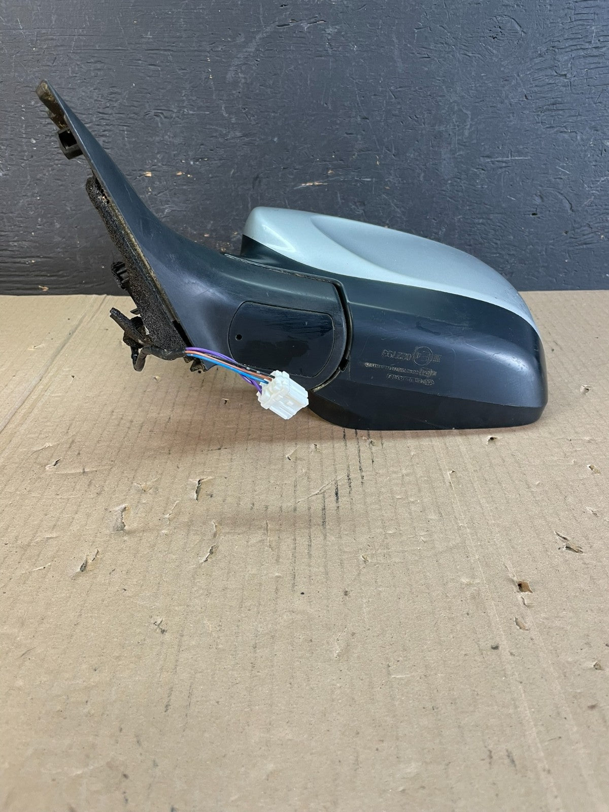 2009 to 2010 Subaru Forester Left Driver Side View Power Door Mirror AD8655 DW3