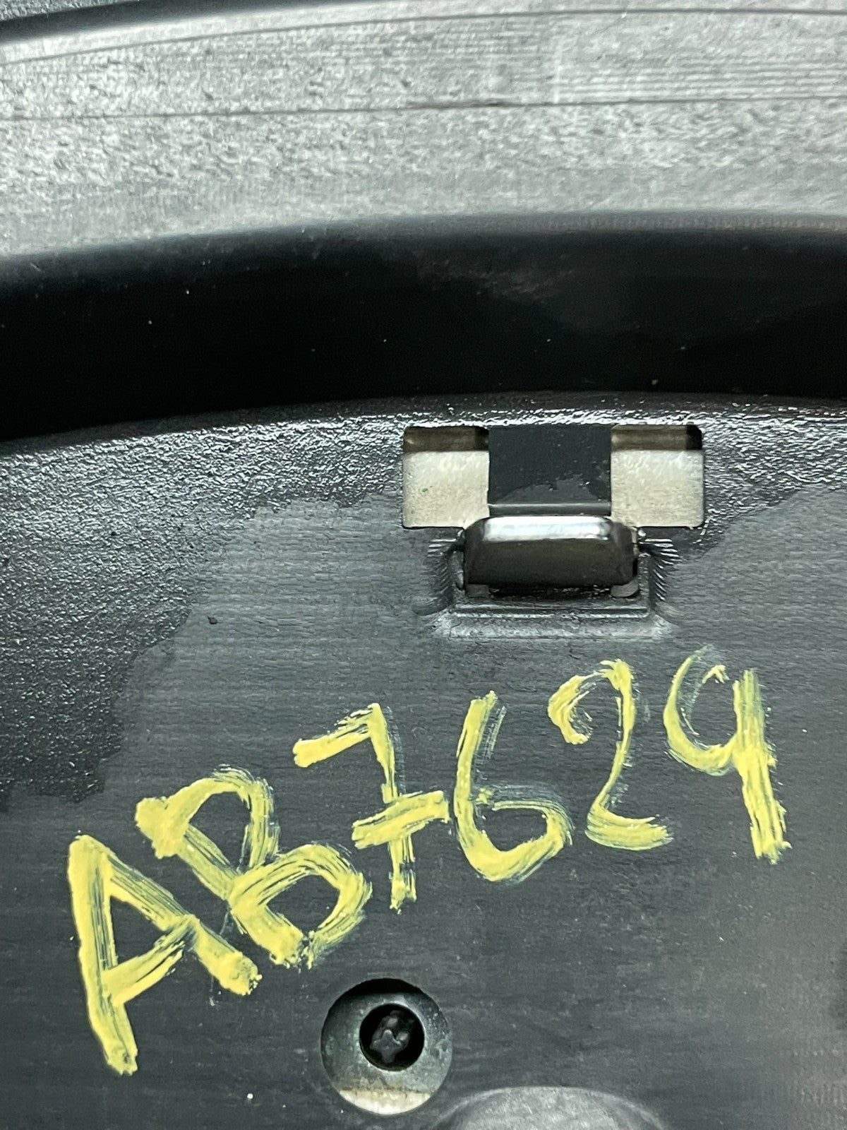 2011 2012 2013 Ford Edge Front Upper Chrome Grille Grill  ab7629 DG9