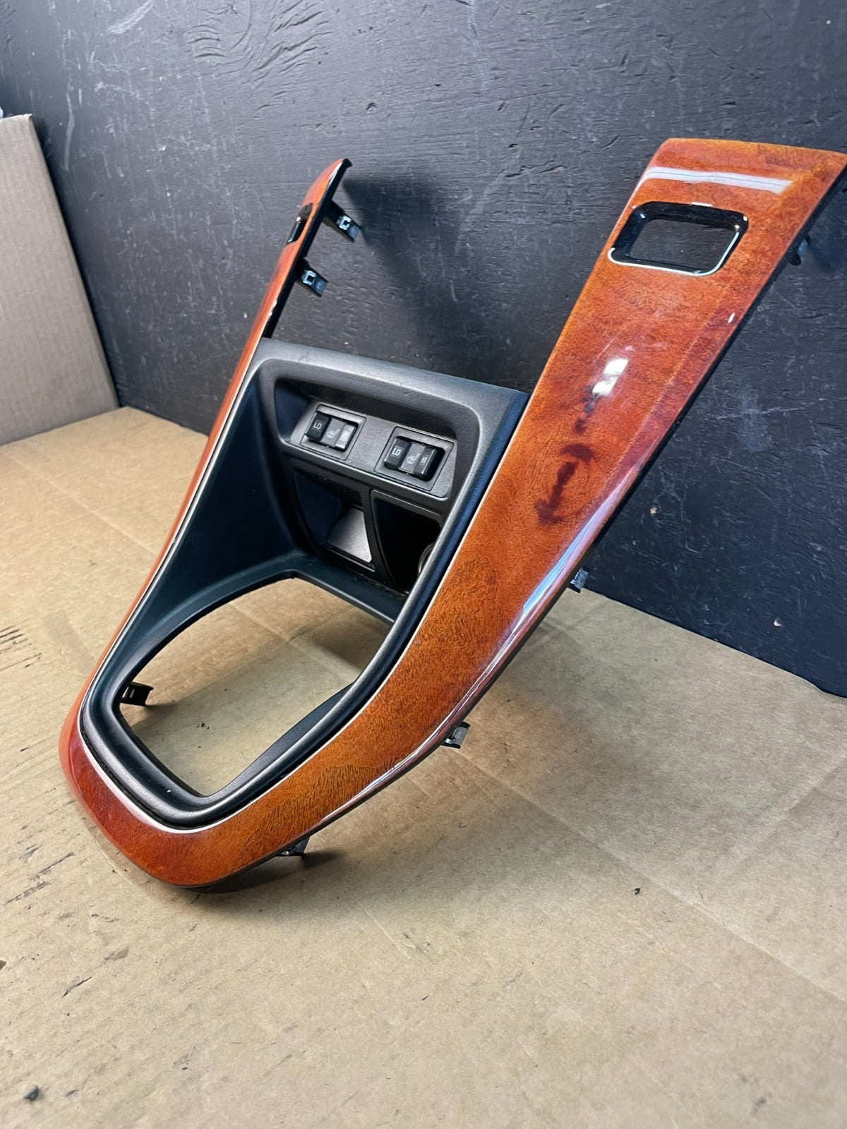 1999 to 2003 Lexus RX300 dash Console Center Shifter Floor Bezel AC5217 DG2