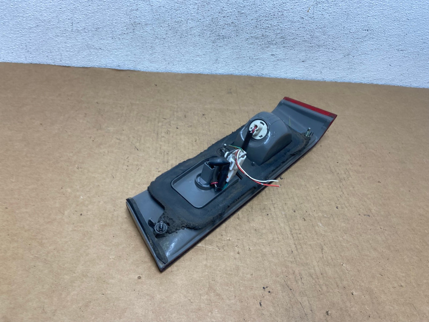 1997 to 1999 Toyota Camry Tail Light Inner Left Driver LH Inner AA7061 DW3