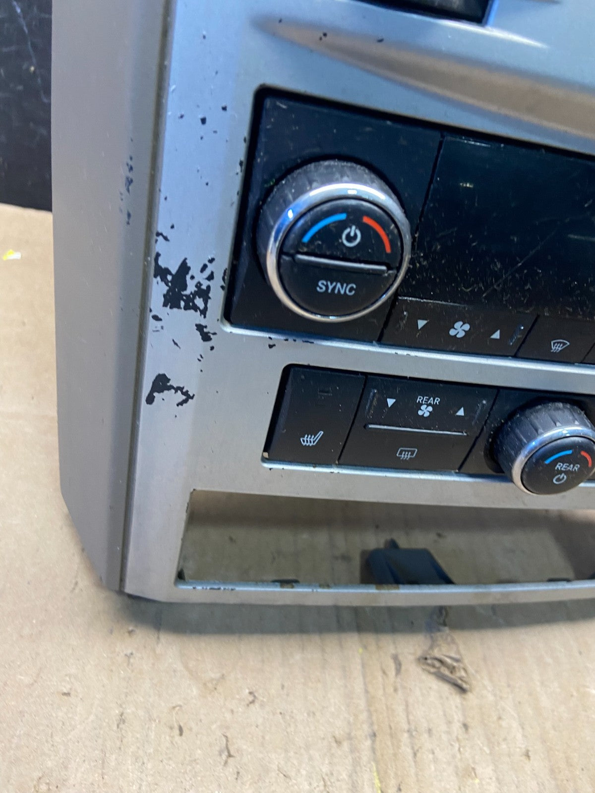 2008-2010 Dodge Grand Caravan Radio Bezel Climate Control Hea AC Heater T4257 DG3