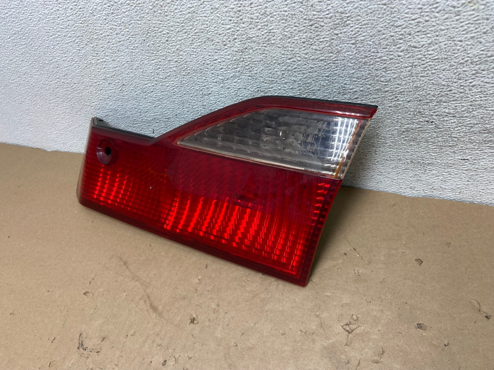 1998 to 2000 Honda Accord Right Passenger Side Inner Tail Light AG4235 LK1