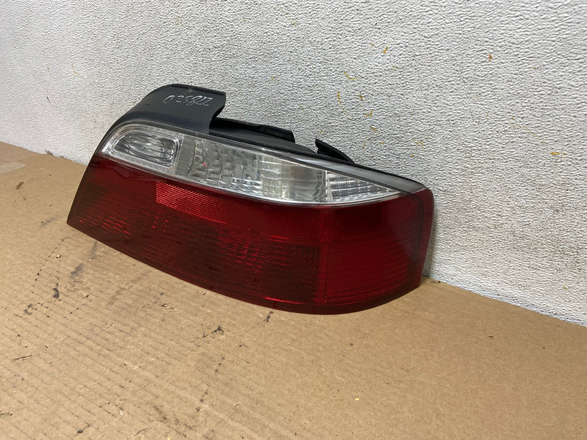 2002 2003 Acura TL Right Passenger Rh Side Tail Light AH4268 LK2