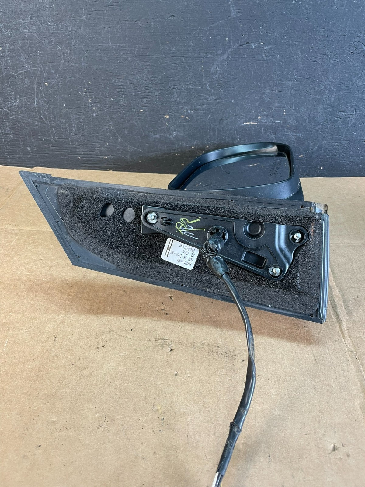 2011 to 2014 Toyota Sienna Right Passenger RH View Door Mirror AE0925 DW4