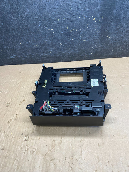 2013 - 2016 Ford Fusion Radio Climate Control A/C Control AJ1630 DG3