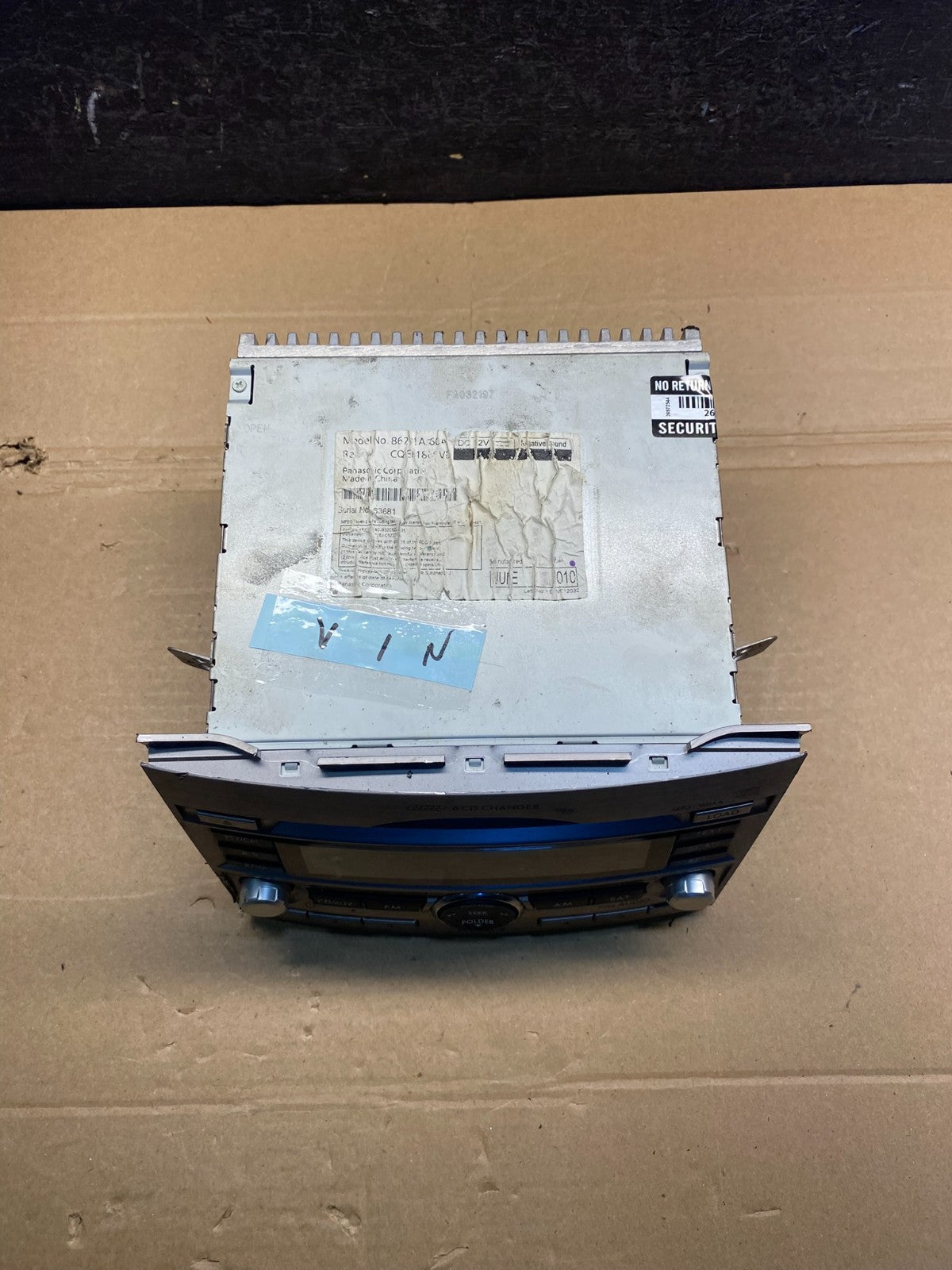 2010 to 2012 Subaru Legacy AM FM CD MP3 Radio Player AD4939 DG3
