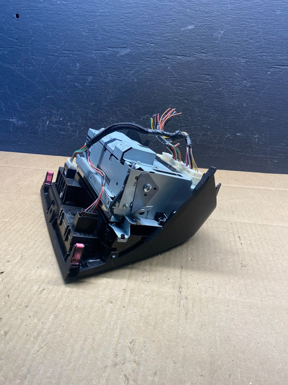 2006 to 2009 Toyota Prius Radio Stereo Receiver Screen Display AD1580 DW2