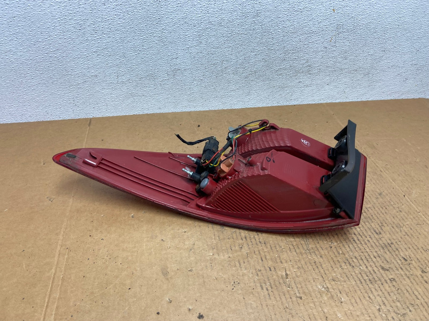 2013-2016 Hyundai Santa Fe Left Driver LH Side Tail Light AE0626 LK4