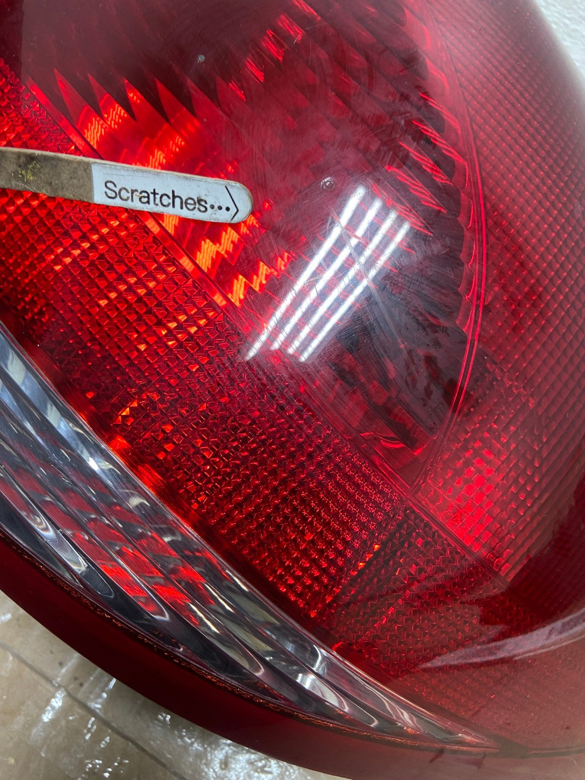 2004 2005 2006 2007 Ford Taurus Right Passenger Side Tail Light AE5040 LK3