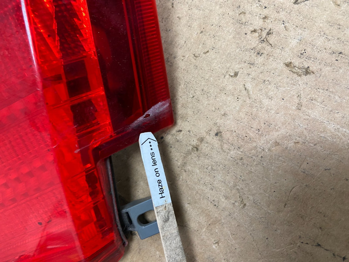 2008 2009 2010 Honda Odyssey Tail Light Inner Right Passenger Rh AC3139 DW3