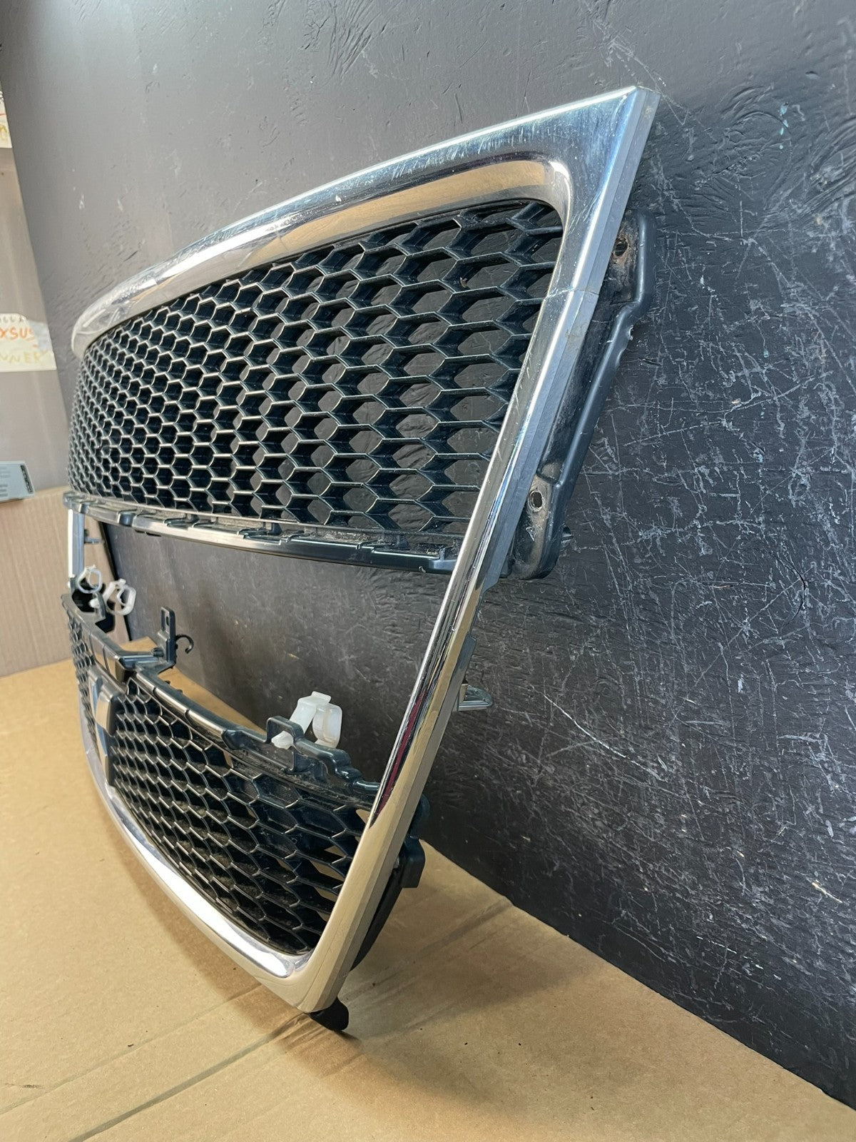 2010 - 2013 Mitsubishi Outlander Front Upper Lower Grill Grille AC9943 DG1