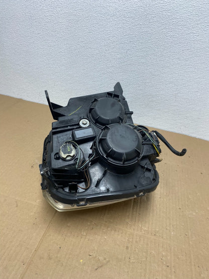 2010 to 2015 GMC Terrain Halogen Left Driver Lh Side Headlight AB8184 DW10