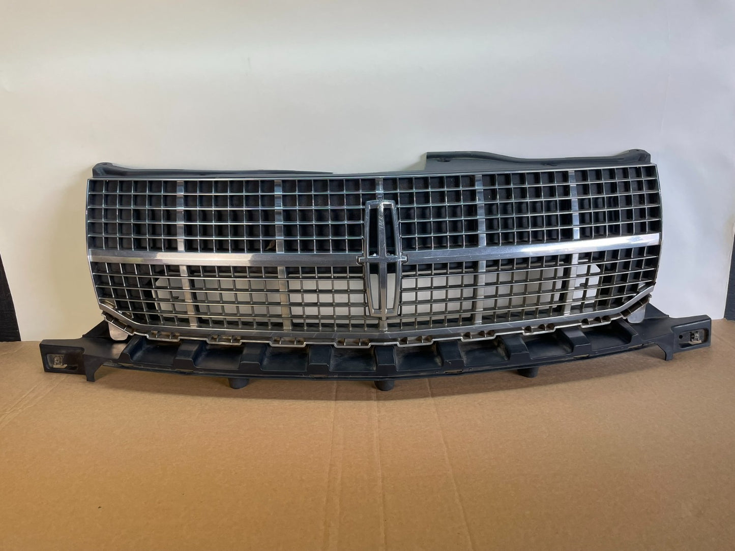 2007 to 2010 Lincoln Mkx Front Upper Grill Grille AG9974 DG0