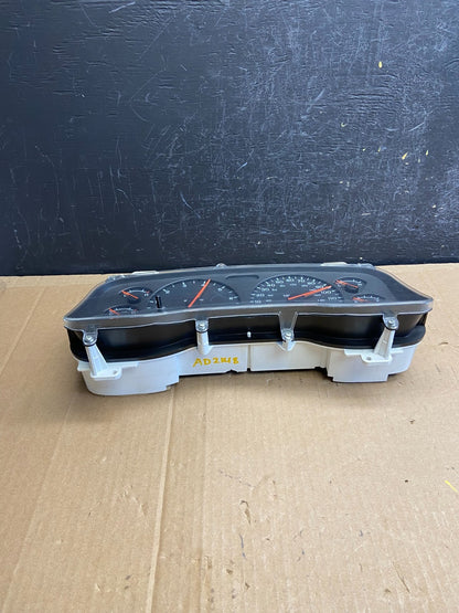 2003 Dodge Durango 4.7L Speedometer Instrument Cluster Gauge AD2148 DG4