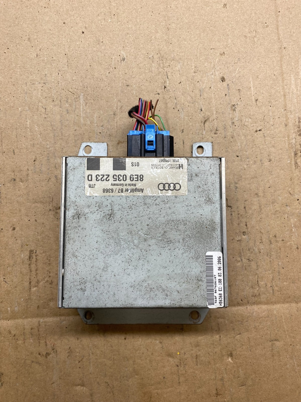 2004 to 2008 Audi A6 Harman Becker Radio Stereo Amplifier Amp OEM R4003 DG0