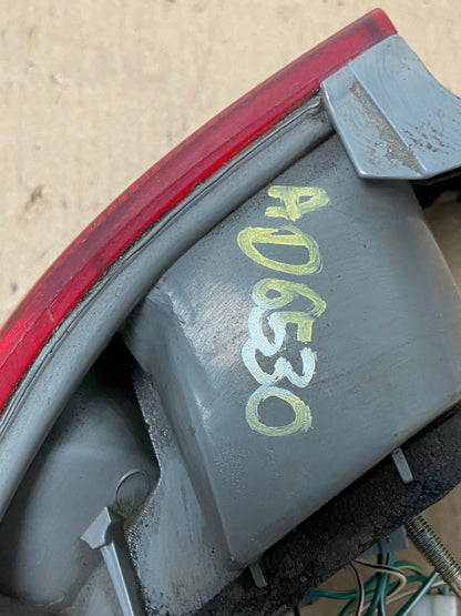1998 1999 2000 Toyota Corolla Right Passenger Side Tail light AD6530 LK6