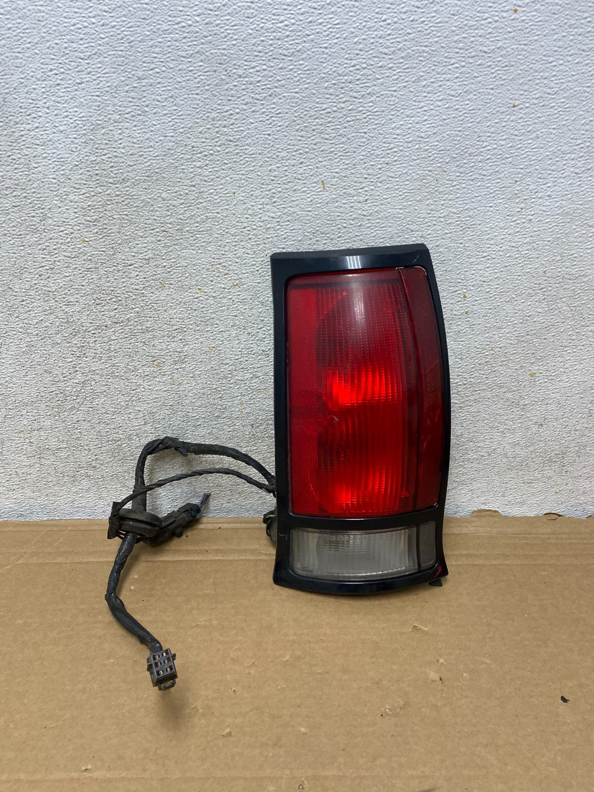 1991 to 1996 Chevrolet Caprice Left Driver SideTail Light AH8230 DG0