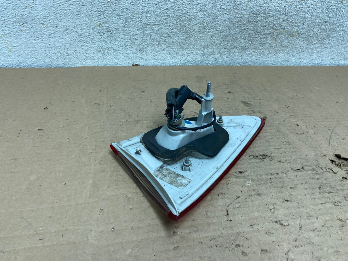 2013 to 2016 Ford Escape Left Driver LH Side Inner Tail Light AI1109 LK4