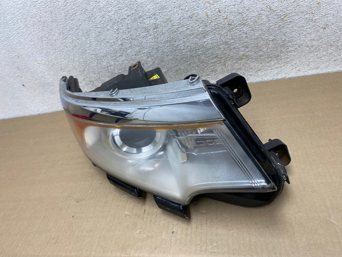 2011 to 2014 Ford Edge Front Right Passenger Headlight Xenon HID AI1405 LK1