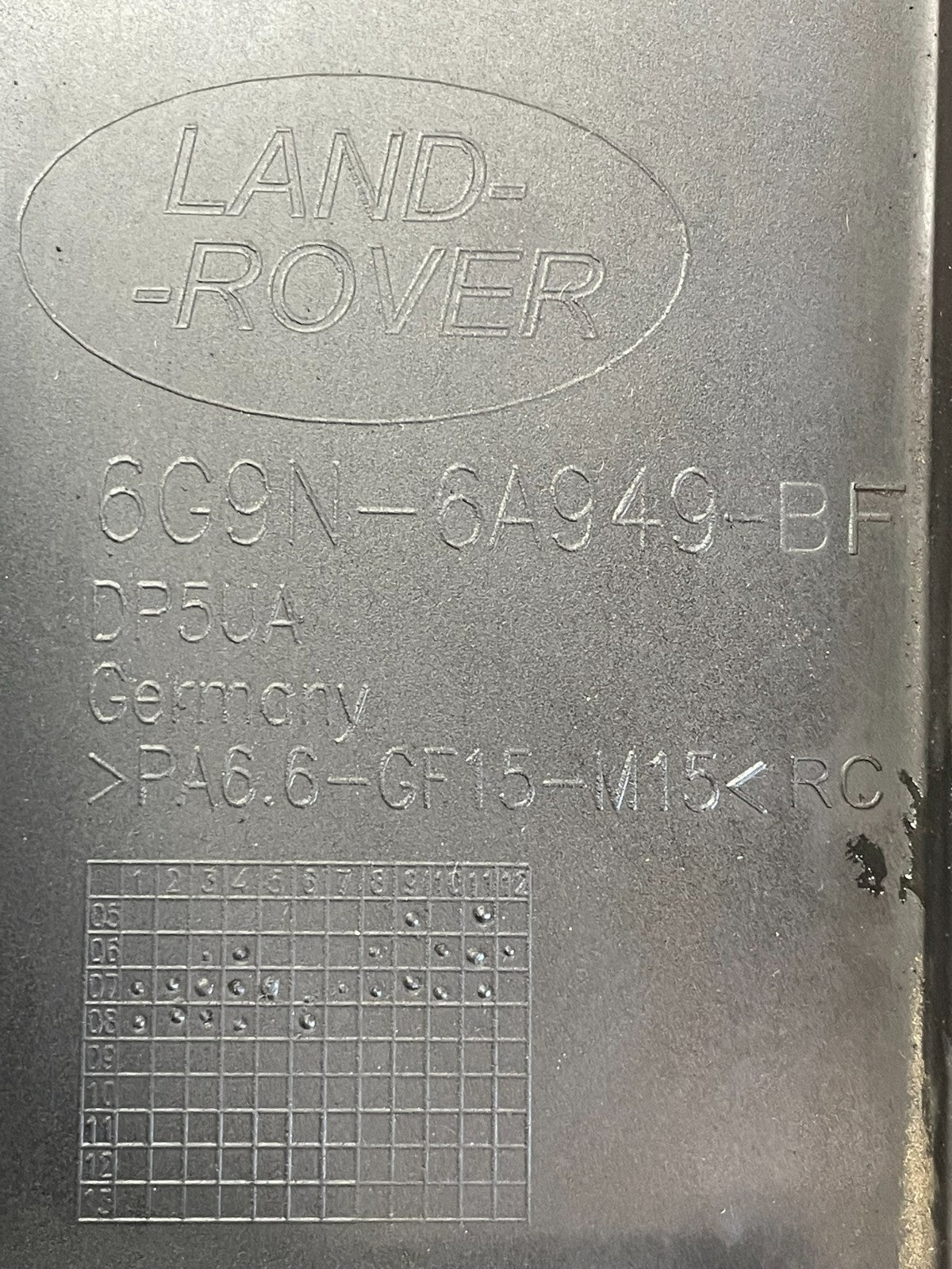 2008 - 2012 Land Rover LR2 3.2L Engine Motor Top Cover Trim Panel AF5435 DW6