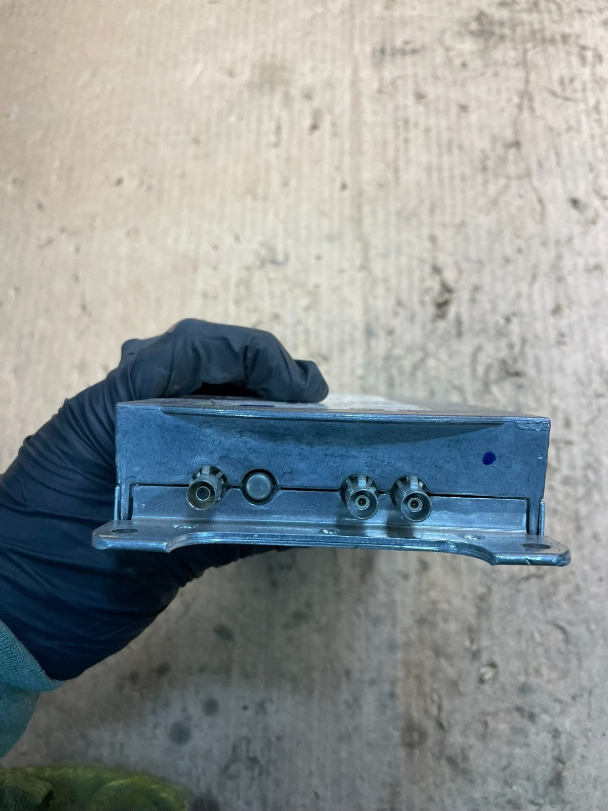 2008 - 2010 BMW 535i Bluetooth  Control Module Computer Telematics OEM T7050 DG3