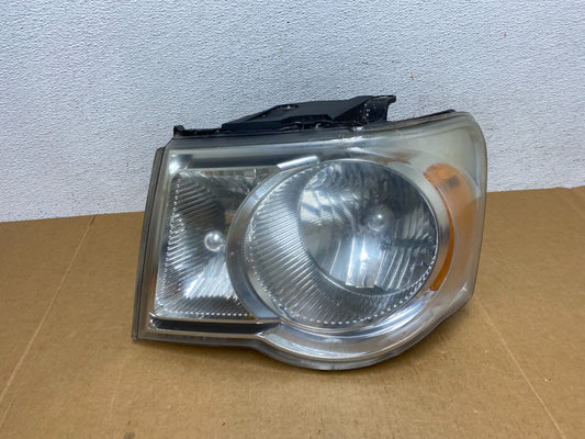 2007 2008 2009 Chrysler Aspen Left Driver LH Halogen Headlight AD8942 DW0