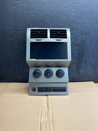2007 to 2012 Dodge Nitro Dash Climate Temperature Control Radio Bezel ai5939 DG0