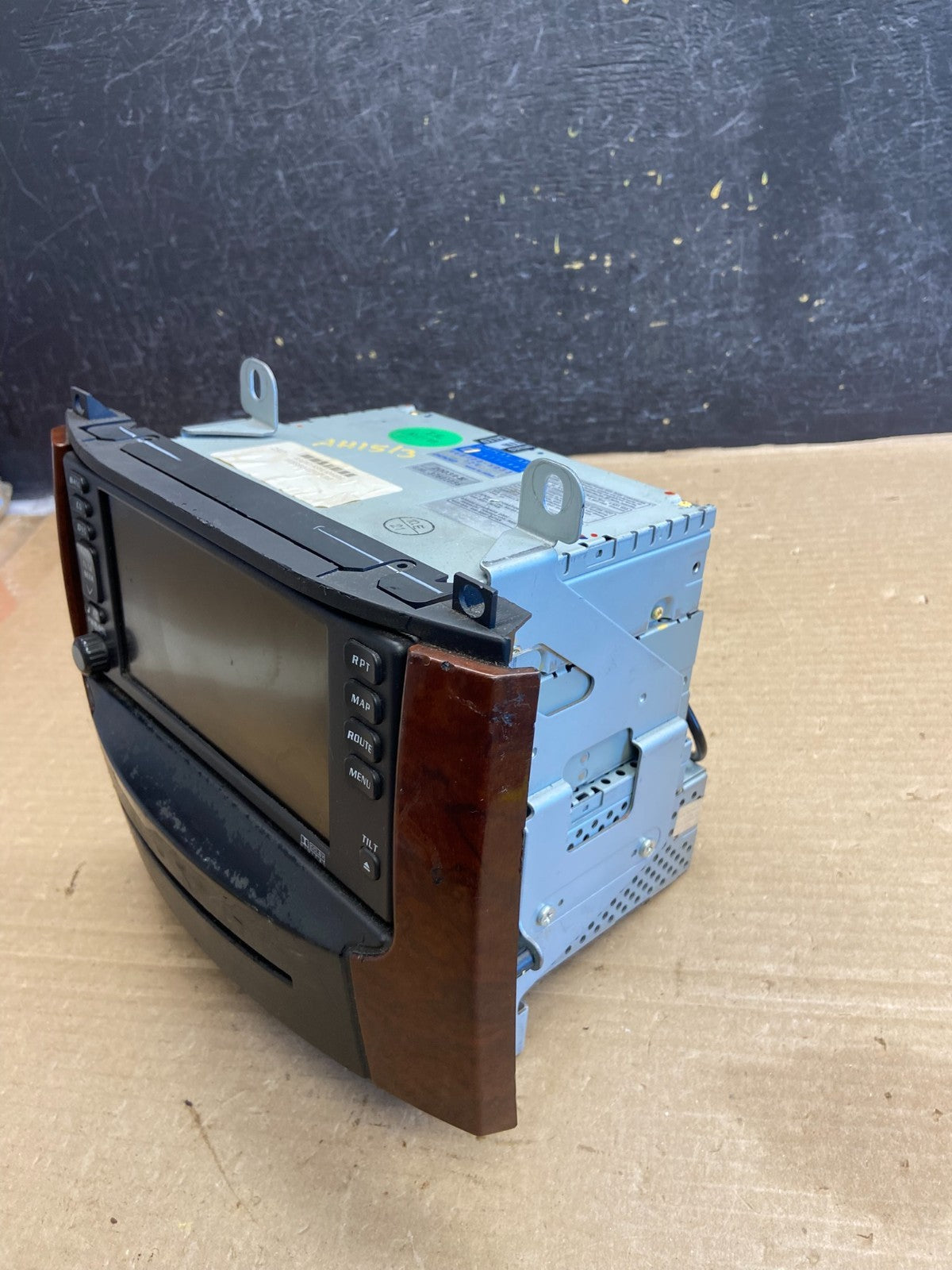 2011-2012 Cadillac SRX A/C Heater Radio Climate Control Panel Bezel OE AH1513 DG2