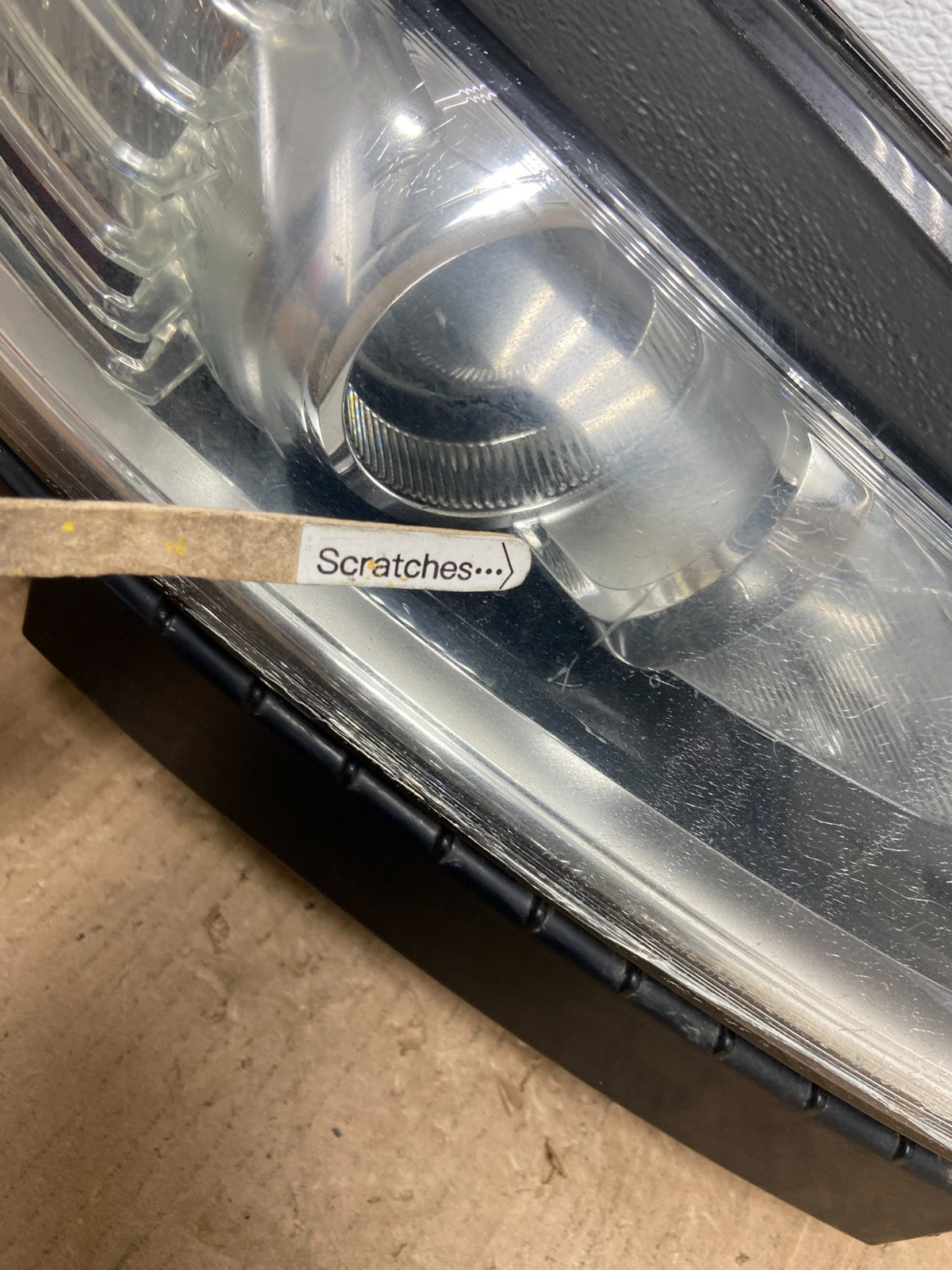2013 to 2016 Ford Fusion Right Passenger Rh Side Headlight AB6605 DW3