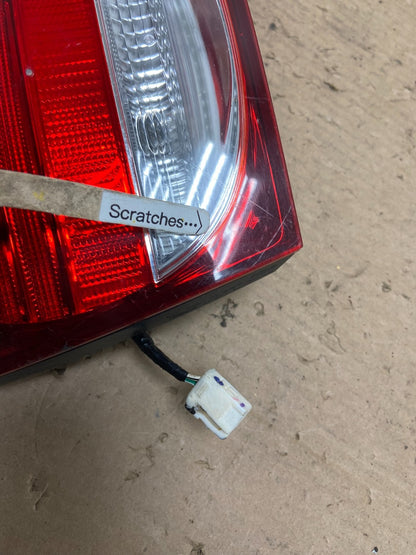2006-2011 Lexus GS350 GS430 GS450H Left Driver LH Inner Tail Light OEM AB0219 LK3