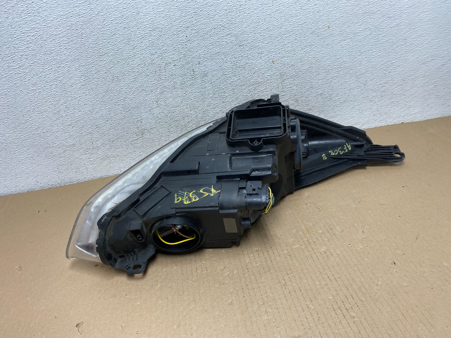 2015 to 2018 Ford Focus Left Driver LH Side Headlight AF3088 DW5