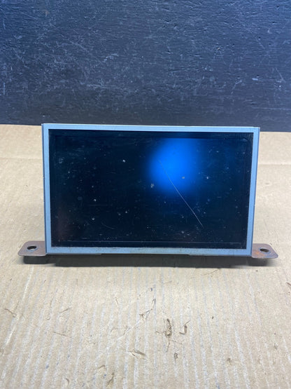 2004 2005 Nissan Armada QX56 Radio Audio Navigation Screen Display AD1588 DG0