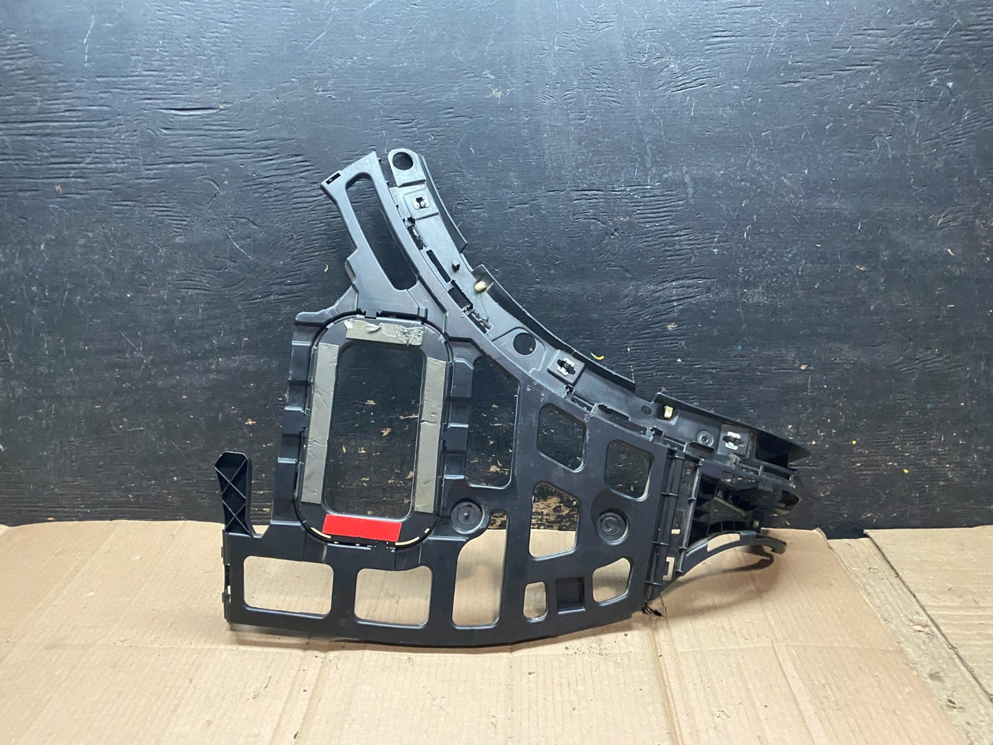 2011 to 2014 Porsche Cayenne Front Right Upper Bumper Cover Bracket W4699 PS0