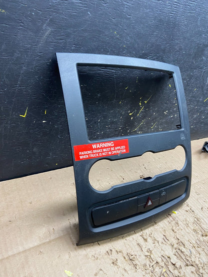 2007-2018 Mercedes Dodge Sprinter Center Console Radio Climate Bezel V7956 DG2