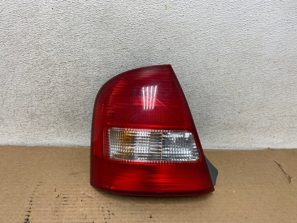 1999 to 2003 Mazda Protege Left Driver LH Side Tail Light AH4080 LK0
