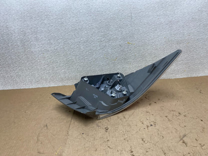 2008 to 2012 Honda Accord Sedan Tail light Right Passenger RH Side X2104 DW5