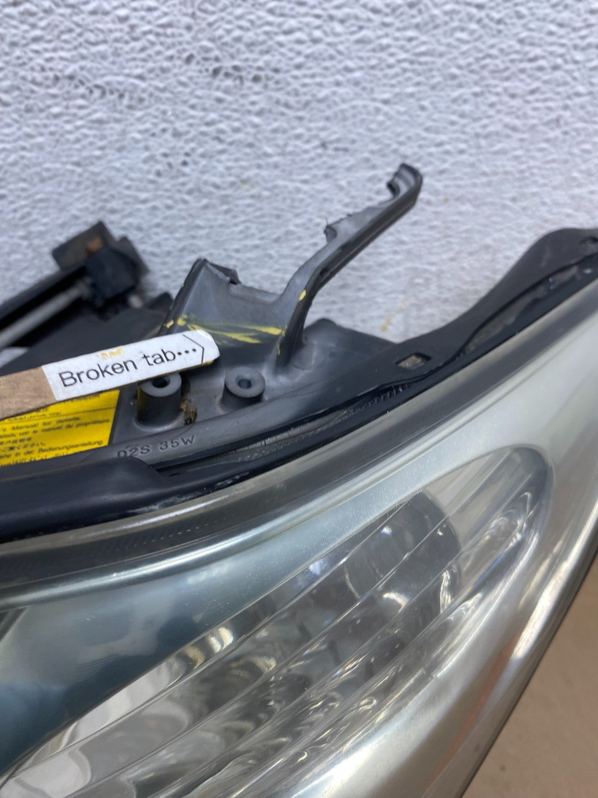 2004 to 2009 Lexus RX330 RX350 Xenon Left Driver Side Headlight AE9286 DW4