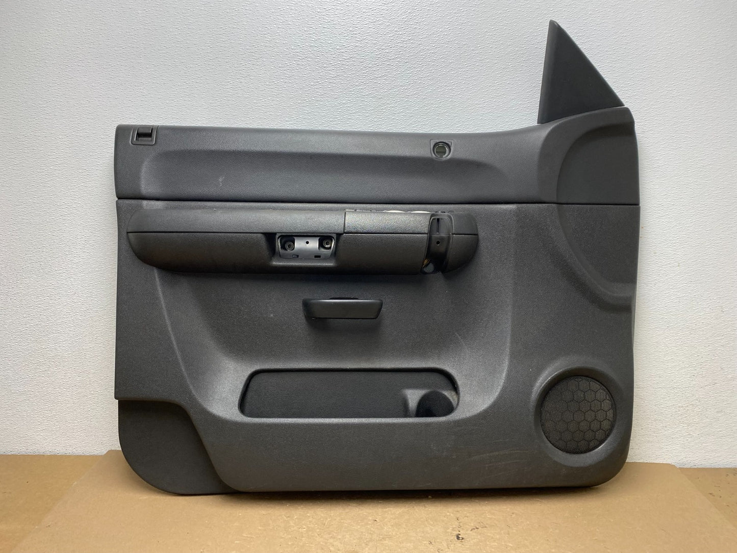 2007 to 2009 GMC Sierra Silverado Left Driver Side Door Panel AF49630