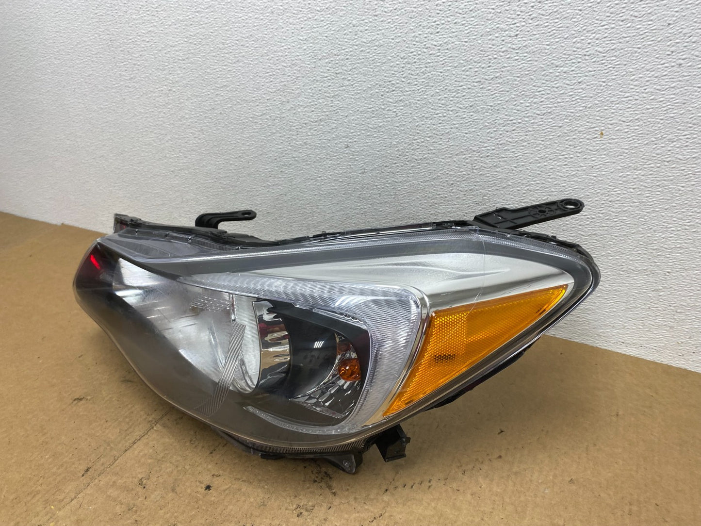 2012-2016 Subaru Impreza Crosstrek Left Driver LH Halogen Headlight AC3576 DW1