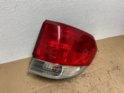 2008 2009 2010 Honda Odyssey Right Passenger Side Tail Light AC0299 LK2