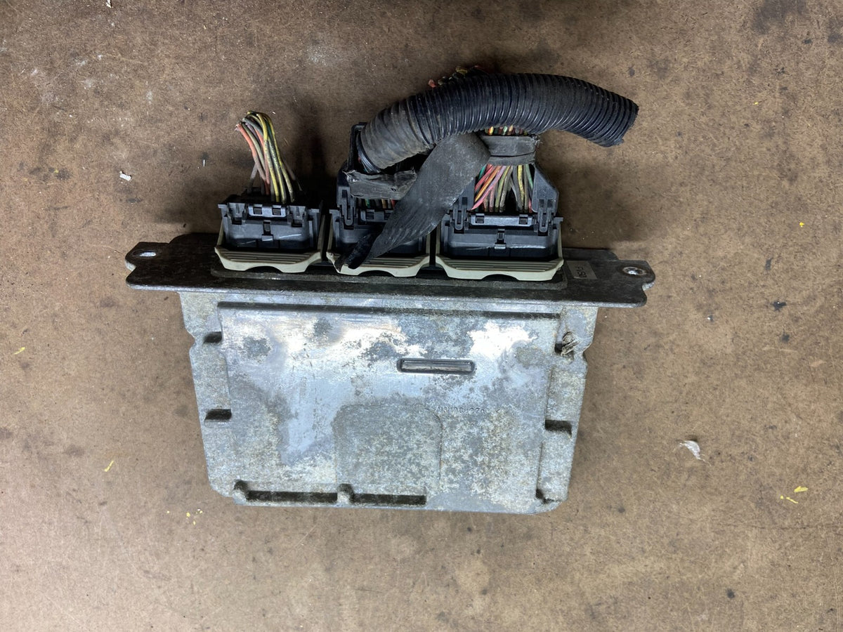 2005 Ford Van E250 4.6L Engine Control Module 5c2a-12a650-cva M5120 DG1