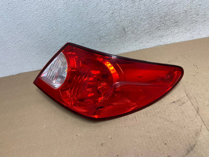 2008 Chrysler Sebring Convertible Right Passenger Side Tail Light AG4627 LK1