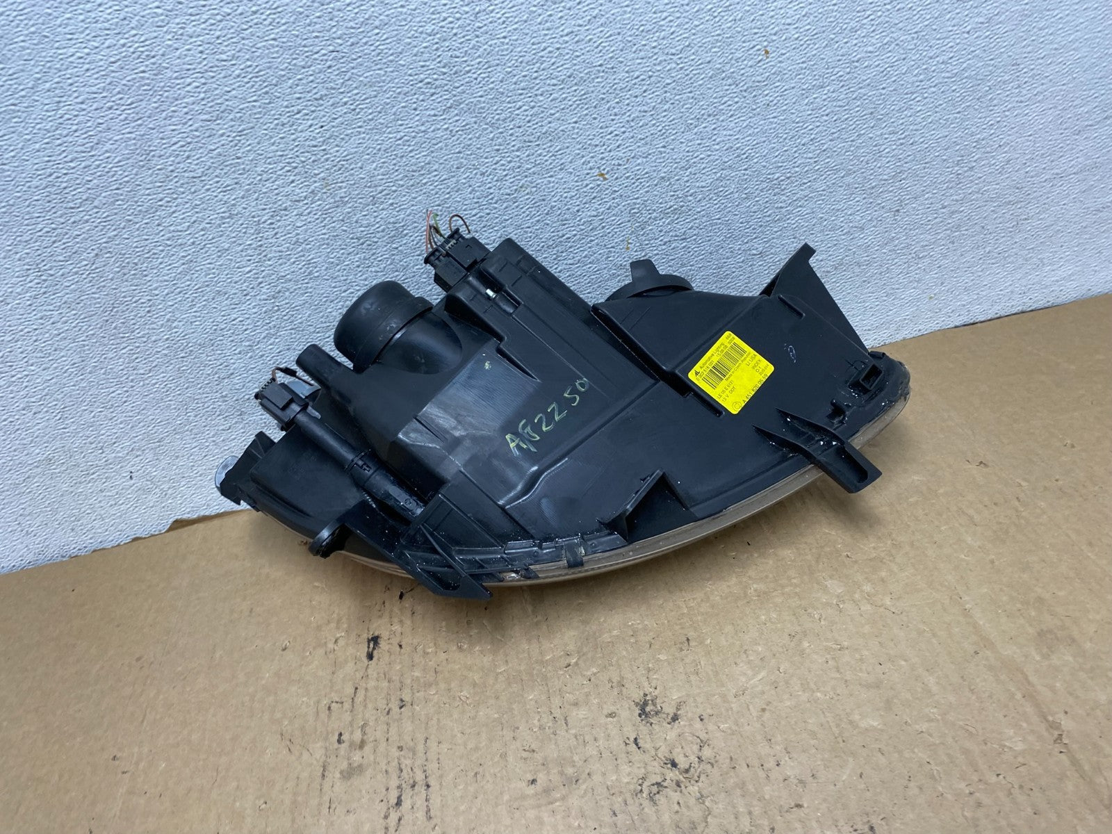 2008 - 2015 Smart Fortwo Left Driver LH Side Halogen Headlight AG2250 DW8
