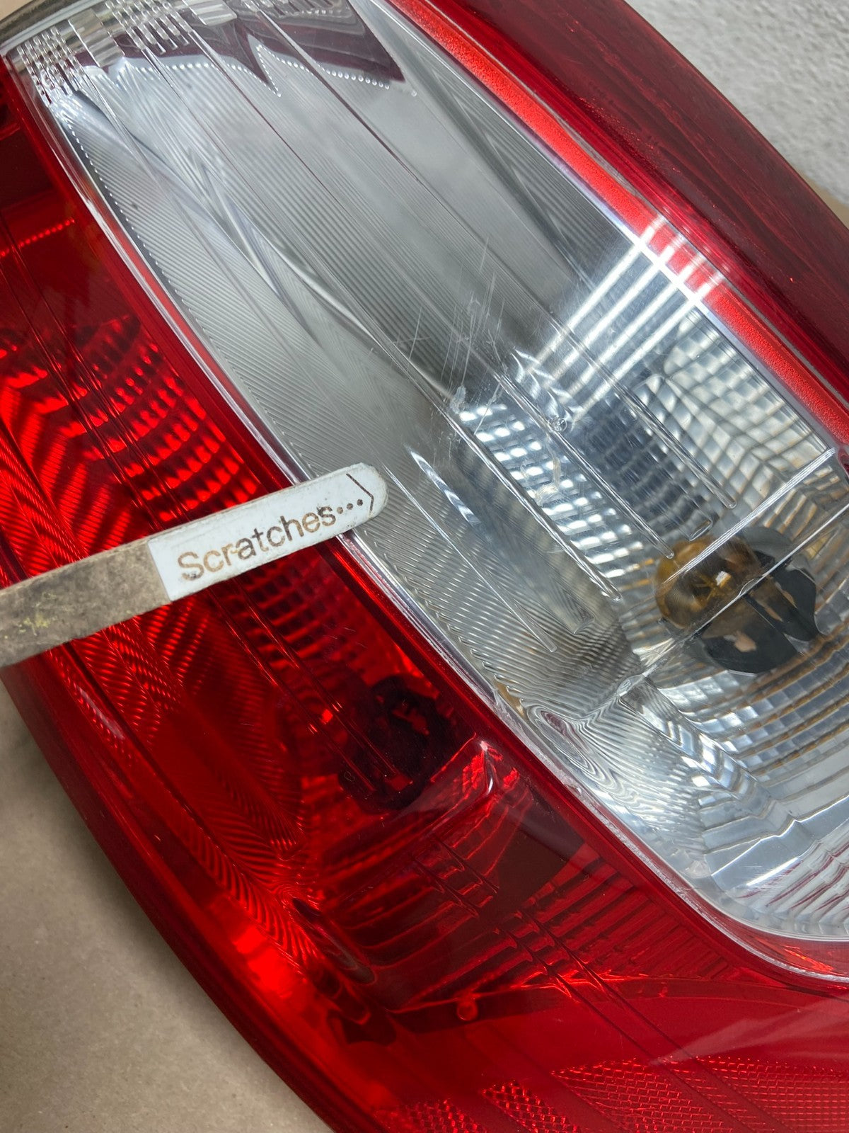 2012 2013 2014 Ford Focus Sedan Right Passenger Rh Side Tail Light AG6592 DW3